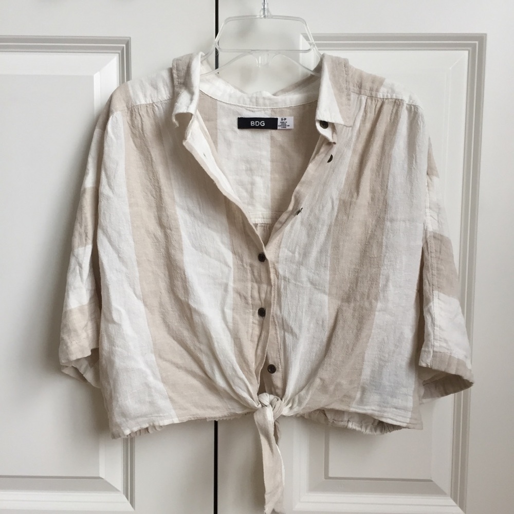 Urban Outfitters BDG Jena Crop Tie Shirt